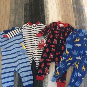 🎃3+ for $5 each! 🎃 Little Me Zip Up Sleepers (4)